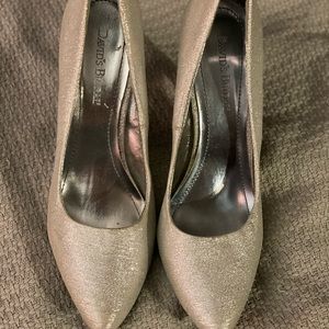 David’s Bridal Silver Heels Size 9
